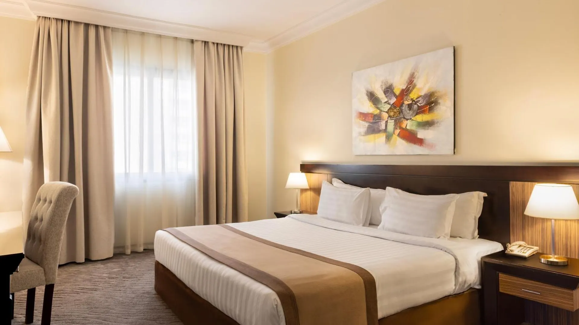 Dream City Hotel Apartments Llc Дубай